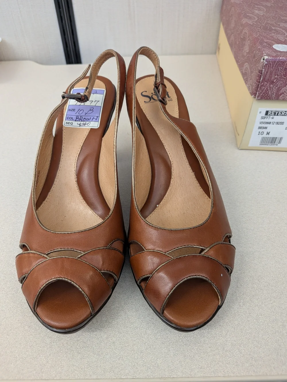 Sofft Women’s Brown Leather Peep-Toe Slingback Heels. Size 10.